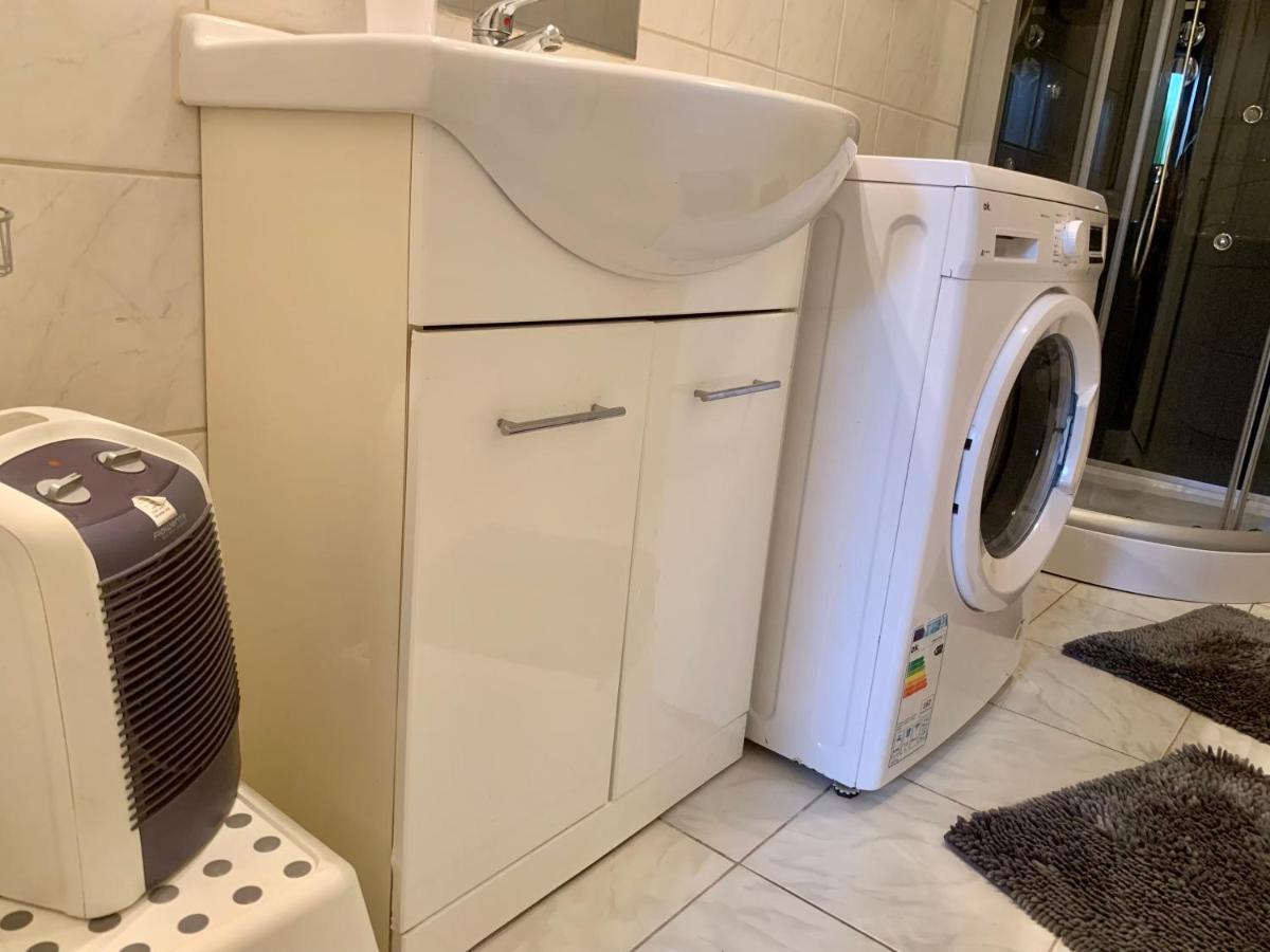 Ferienwohnung Bis 8 Personen Rottenbach  ภายนอก รูปภาพ
